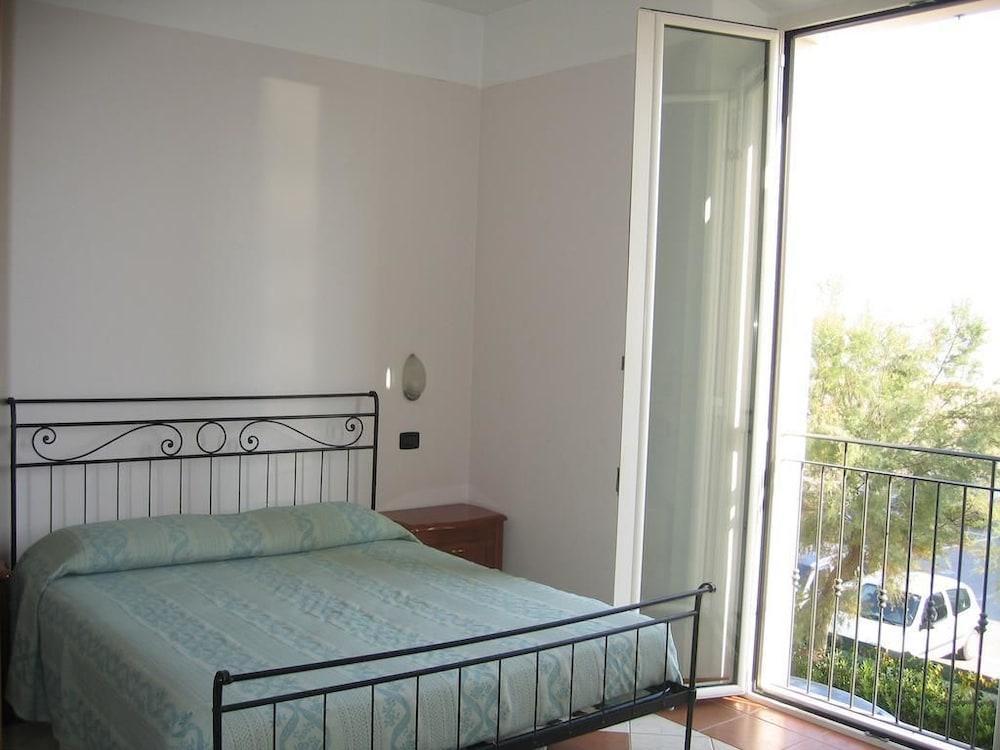 Residenza Villa Margherita Rimini Eksteriør bilde