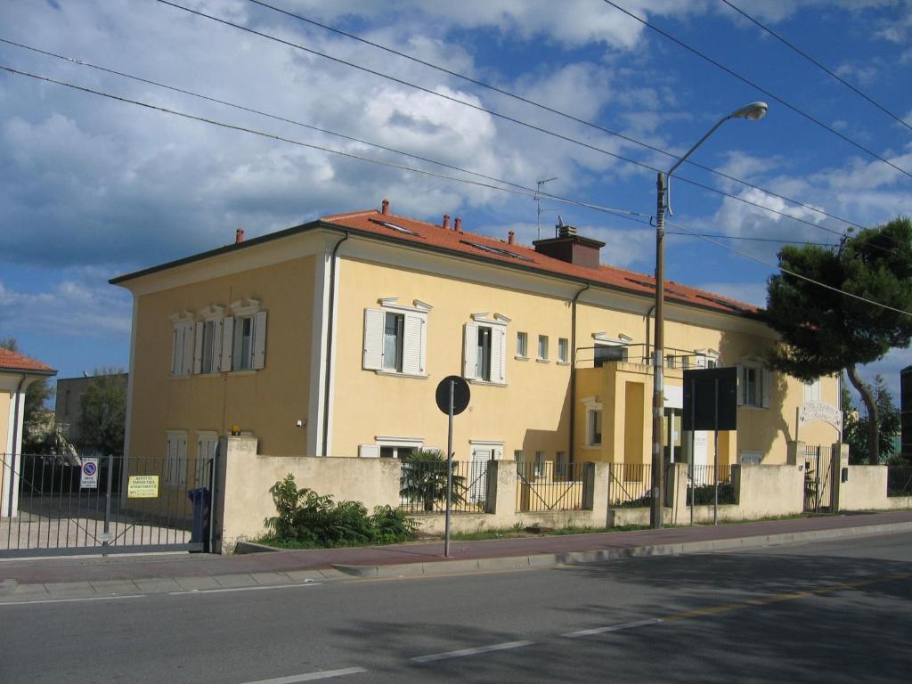 Residenza Villa Margherita Rimini Eksteriør bilde