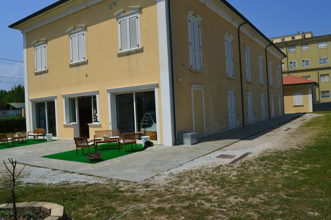 Residenza Villa Margherita Rimini Eksteriør bilde