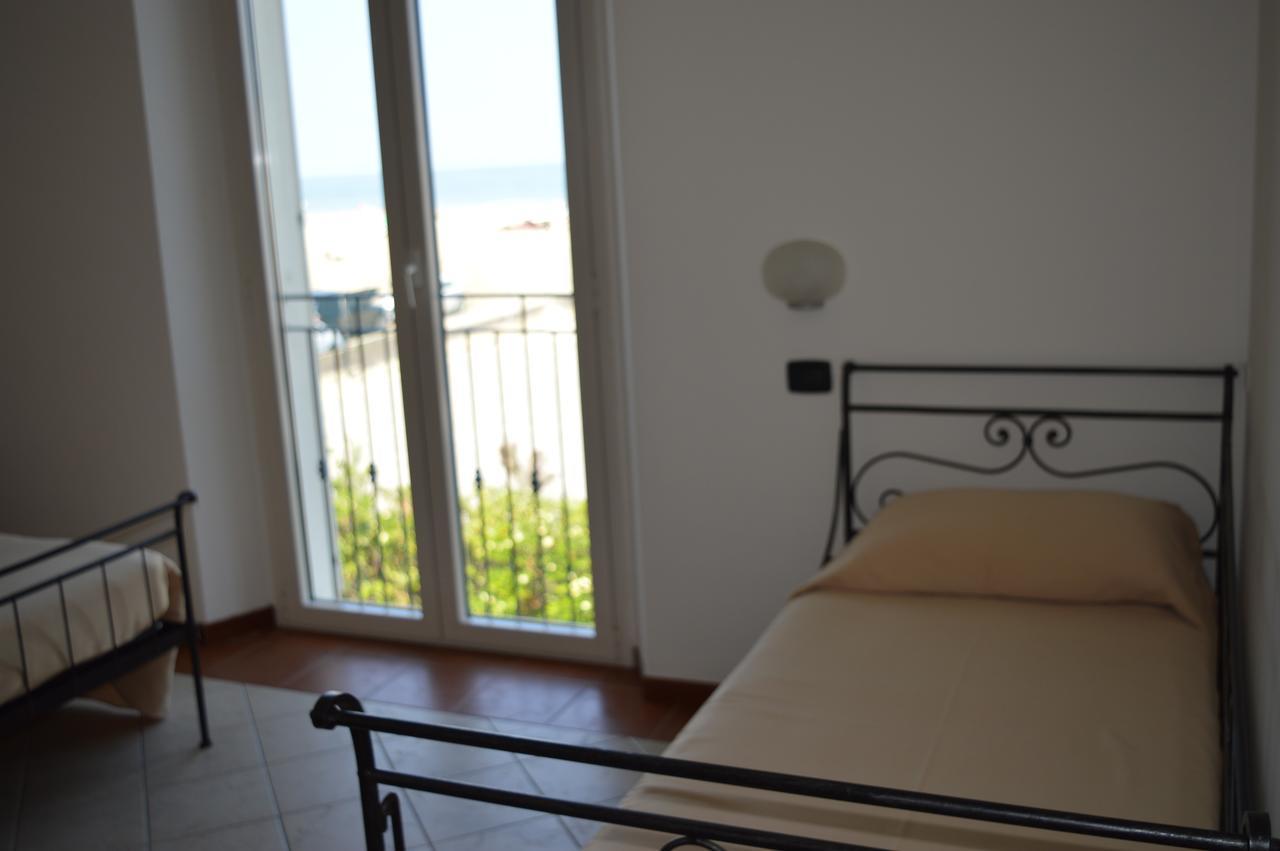 Residenza Villa Margherita Rimini Eksteriør bilde